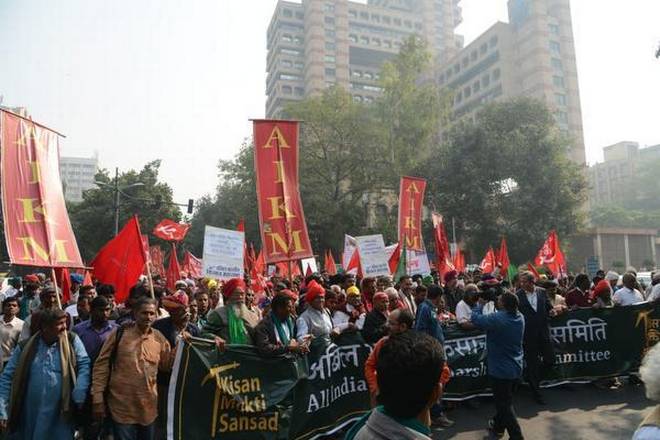 ಹೊಸದಿಲ್ಲಿಯಲ್ಲಿ ರೈತರಿಂದ ಪ್ರತಿಭಟನೆ